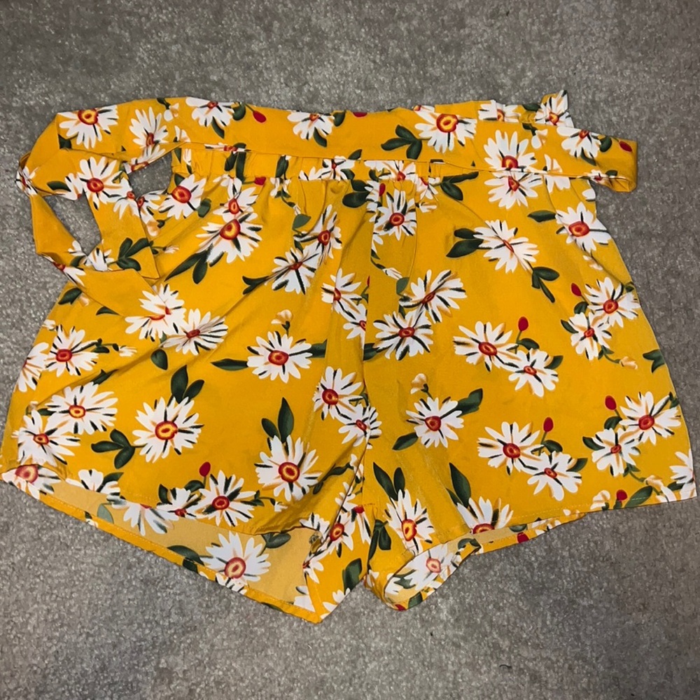 Shein flower shorts